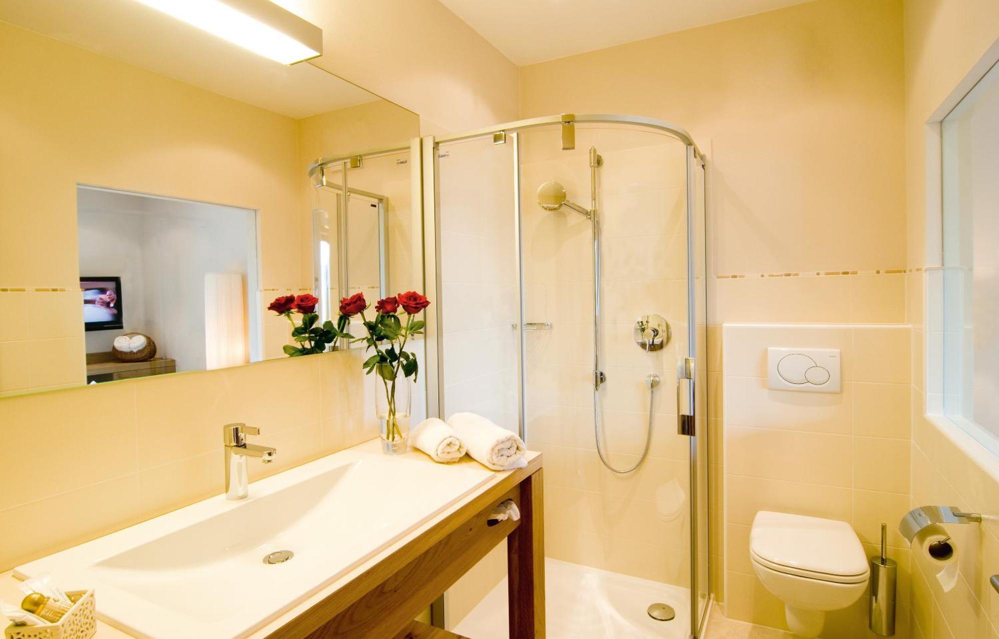 Hotel Kronsbuehel ティローロ エクステリア 写真